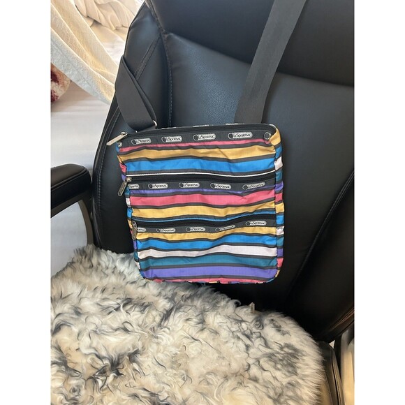 Le Sportsac Zippered Crossbody Bag Multicolor Stripes - Picture 9 of 11